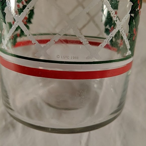 Vintage LSTC 1988 Christmas Wreath Jar, lidded, airtight, cookie container - Picture 5 of 10